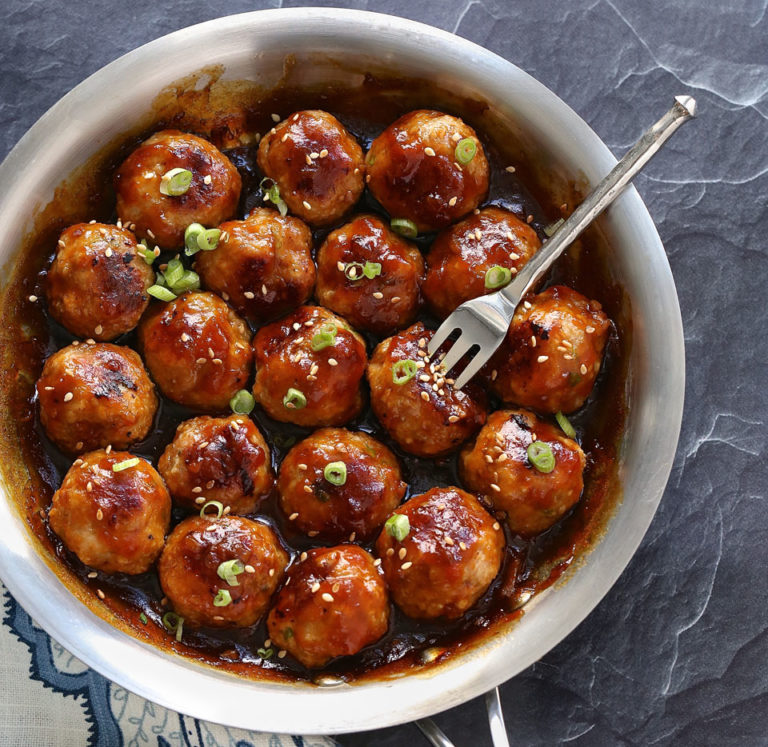 Apricot Sriracha and Ginger-Glazed Meatballs - Parents Canada