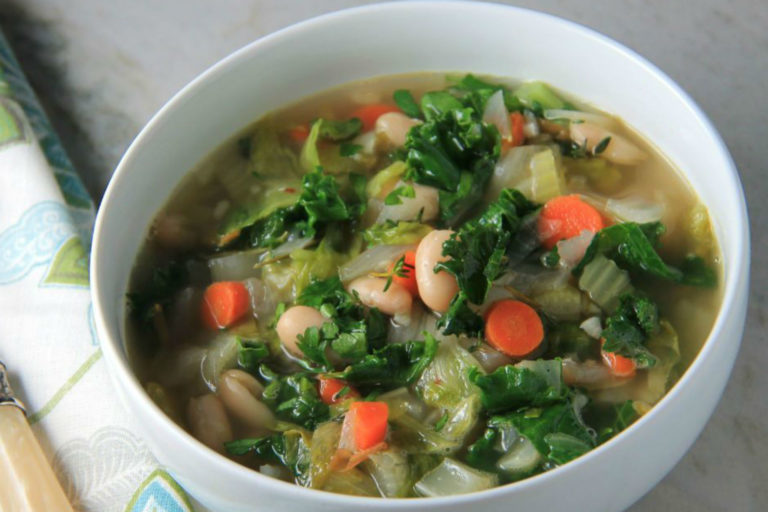 bowl of white bean soup