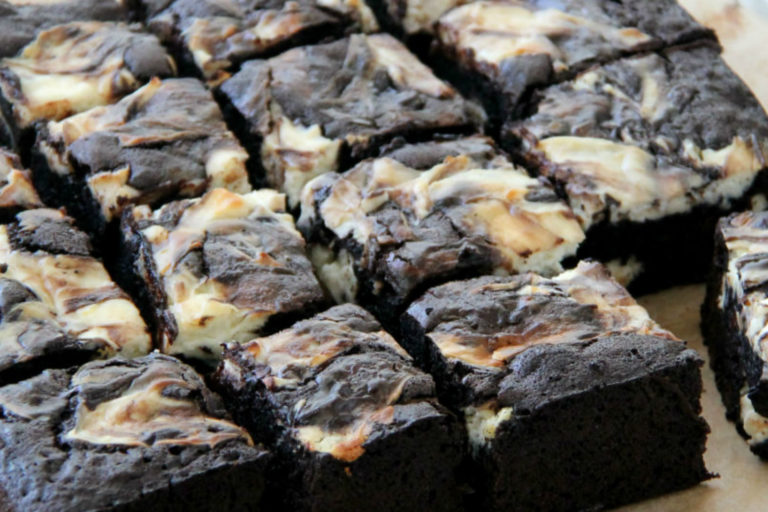 brownies with lemon cheesecake swirled on top