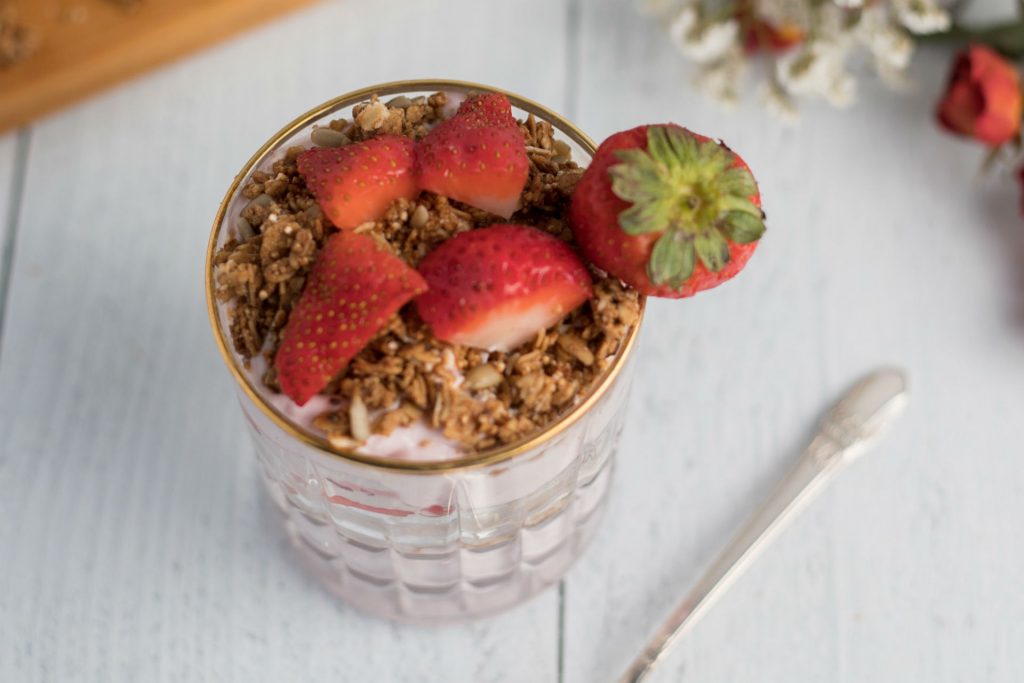 yogurt and granola parfait