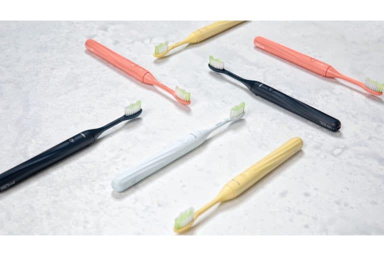 Philips One Travel Toothbrush - Parents Canada